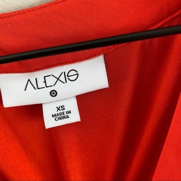 Boho style Angel Sleeve Tiered Ruffle Dress by Designer Alexis. Size XS - Picture 7 of 12